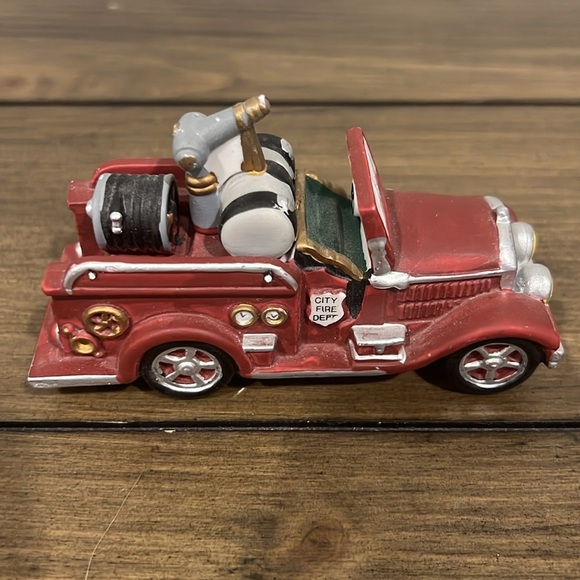 Dept 56 dark red porcelain fire truck hv series 1991 - Picture 5 of 9